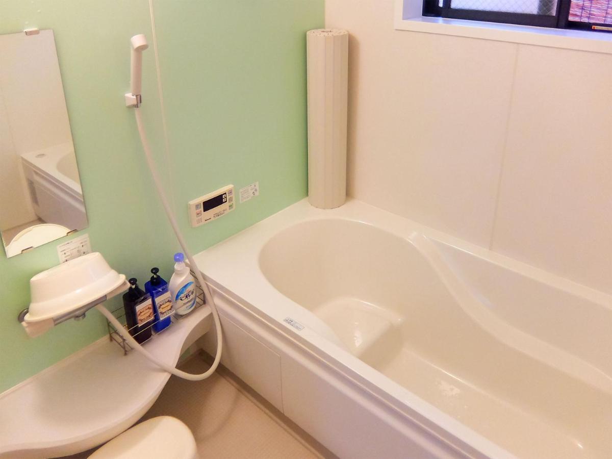Guesthouse Bell Fushimi เกียวโต ภายนอก รูปภาพ